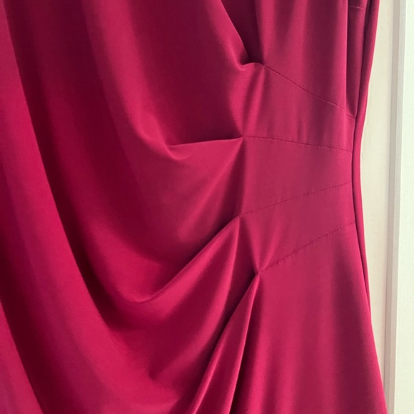 Beautiful, sleeveless Cranberry colored dress. Size 16 ￼ - Picture 2 of 5